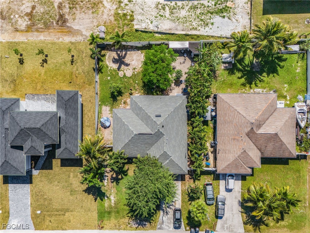 4 Bed SingleFamilyResidence for Sale in Cape Coral, photo 25
