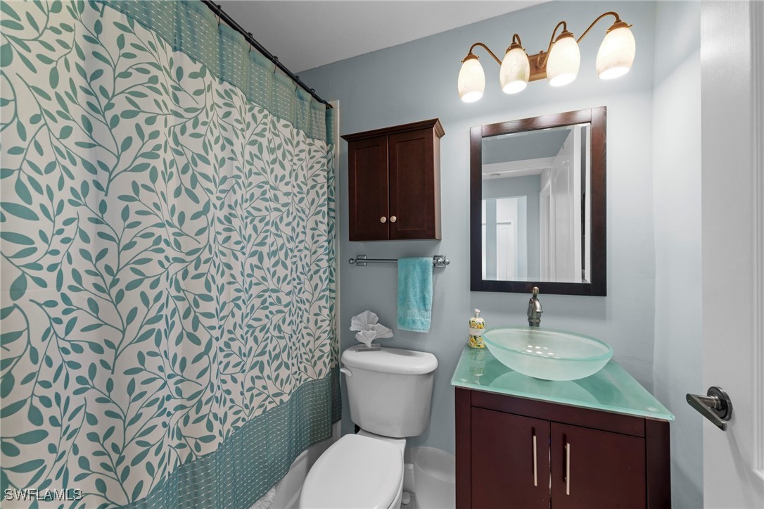 2 Bed Condominium for Sale in Stoneybrook, FL — photo 25