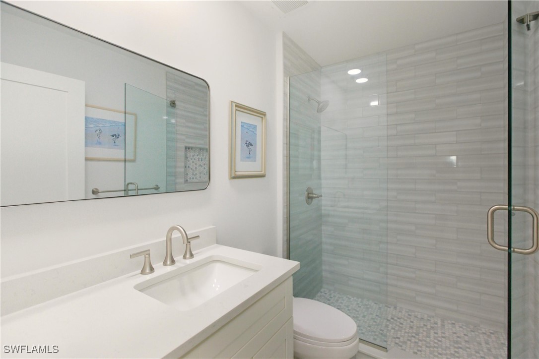 3 Bed Condominium for Sale in Naples, photo 25