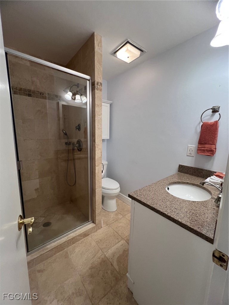 2 Bed Waterfront Home for Sale in Boardwalk Condo, photo 25