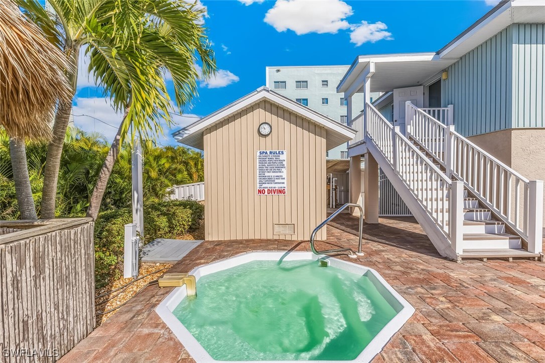 2 Bed Pool Home for Sale in Fort Myers Beach, photo 25