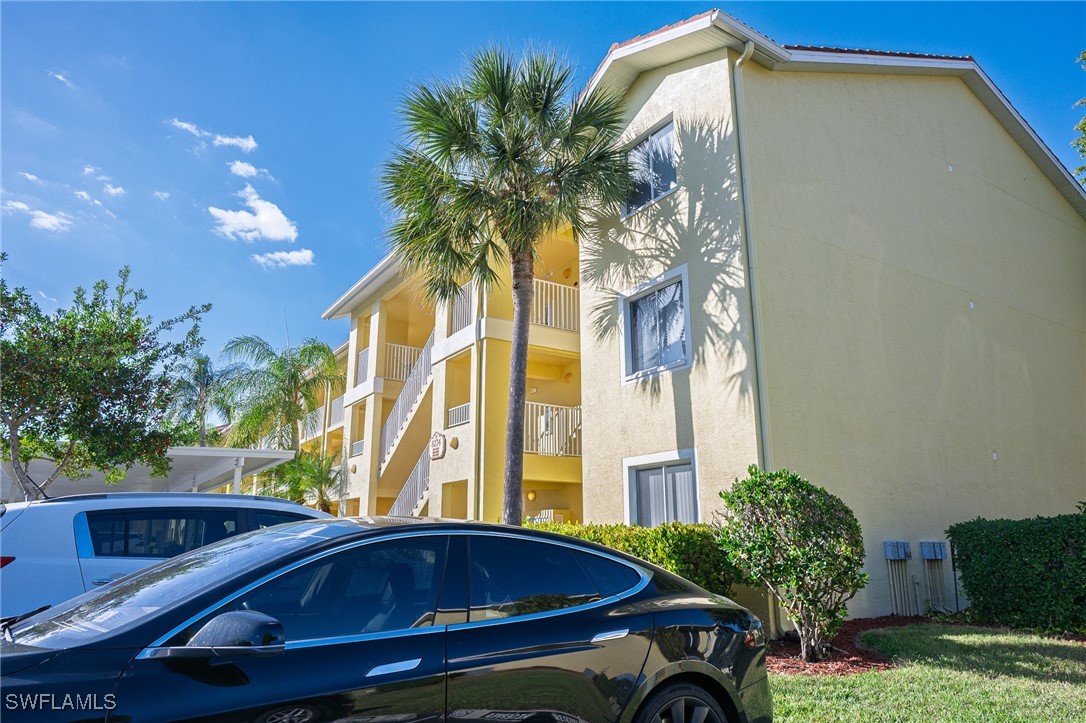 2 Bed Waterfront Home for Sale in Naples, photo 25