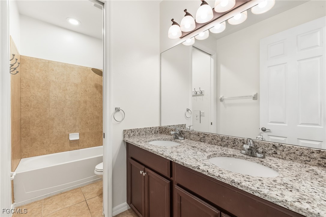 5 Bed Pool Home for Sale in Sandoval, photo 25