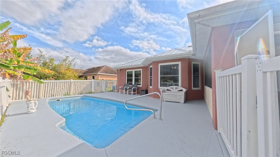 4 Bed Pool Home for Sale in Greenbriar, photo 25