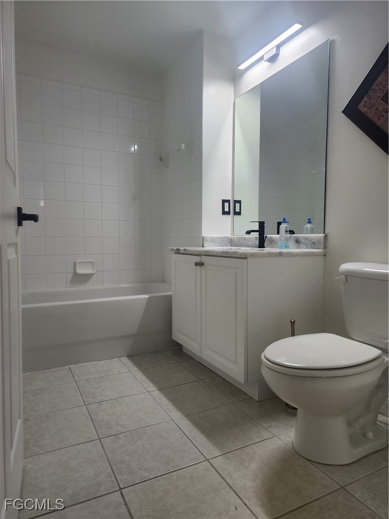 2 Bed Condominium for Sale in Cape Coral, FL, $178,975 — photo 25