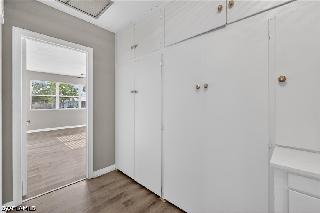 2 Bed SingleFamilyResidence for Sale in Allen Park, photo 25