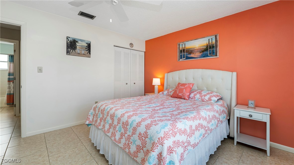 2 Bed SingleFamilyResidence for Sale in Gulf Cove, photo 25