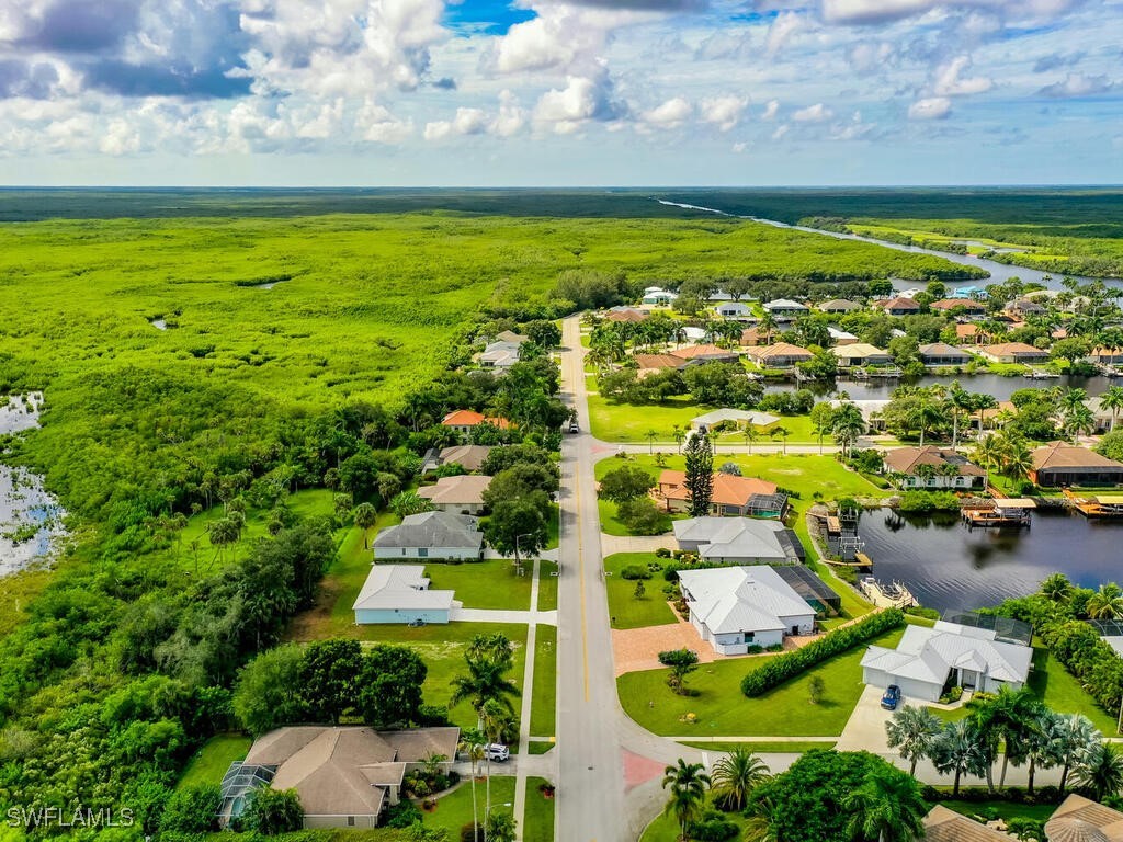 3 Bed SingleFamilyResidence for Sale in Naples, FL, $529,000 — photo 25