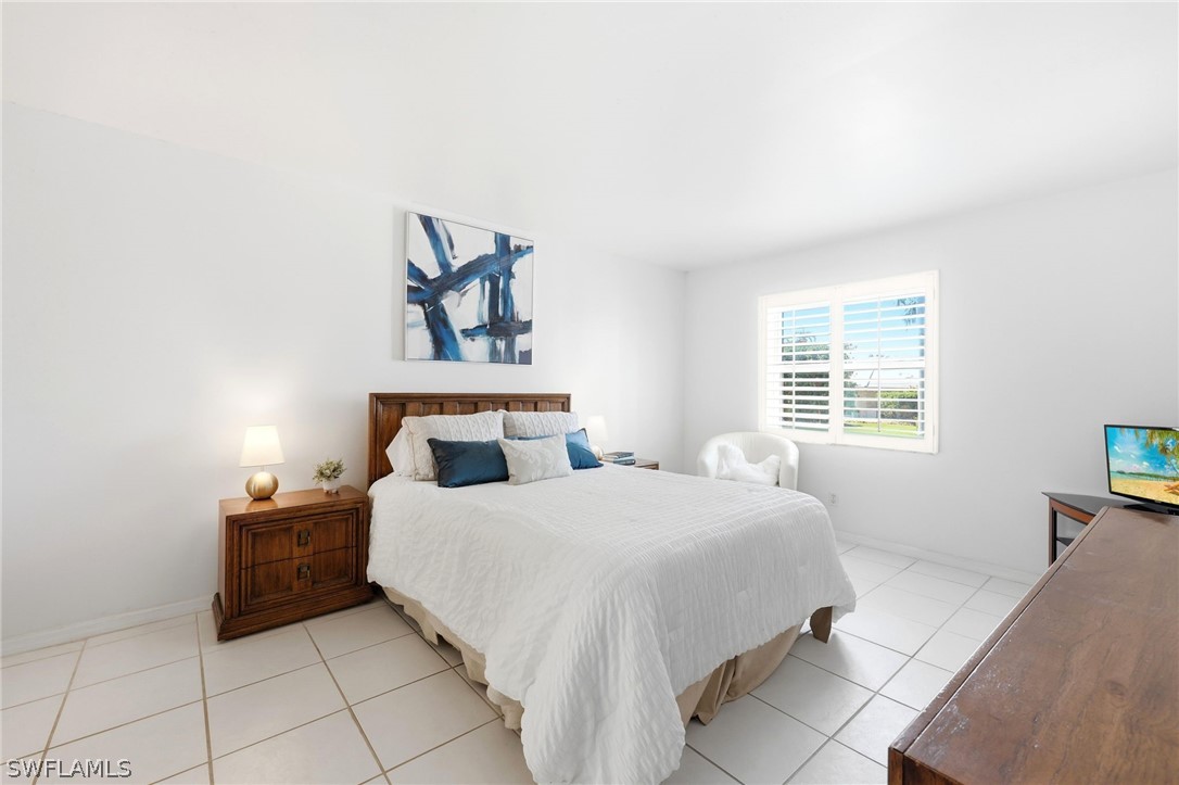 2 Bed Condominium for Sale in Naples, photo 25