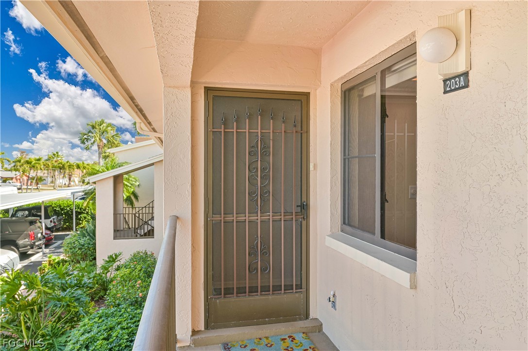 2 Bed Waterfront Home for Sale in Cape Coral, photo 25