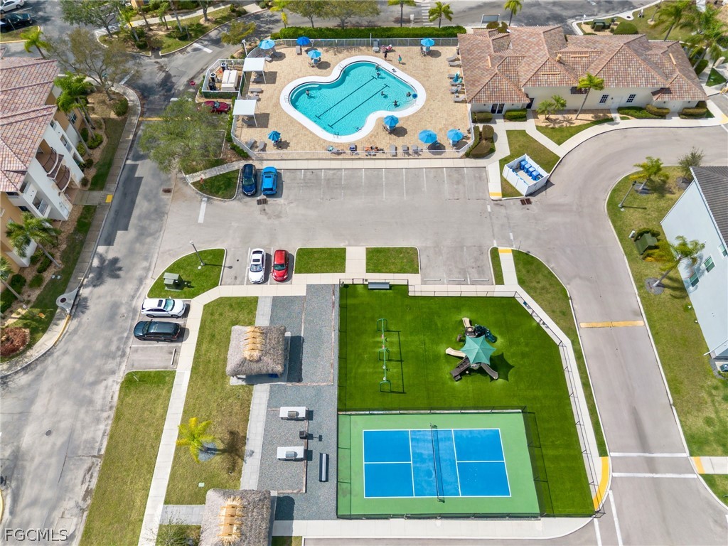 2 Bed Condominium for Sale in Cape Coral, FL, $199,900 — photo 25