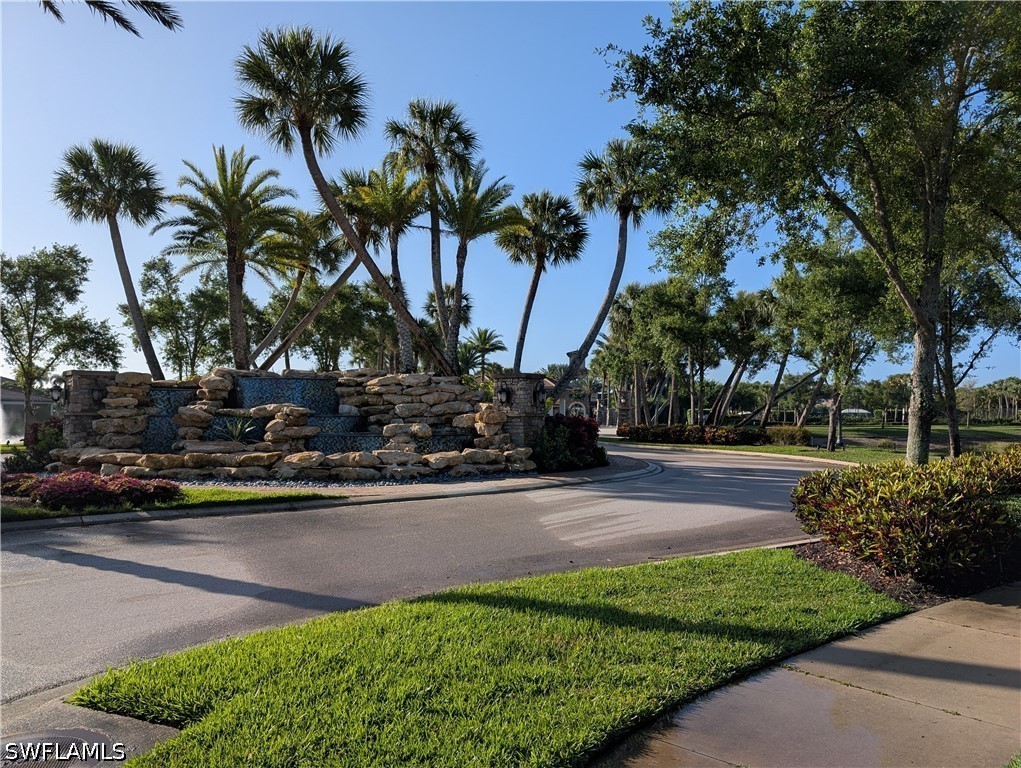 4 Bed SingleFamilyResidence for Sale in Naples, photo 25