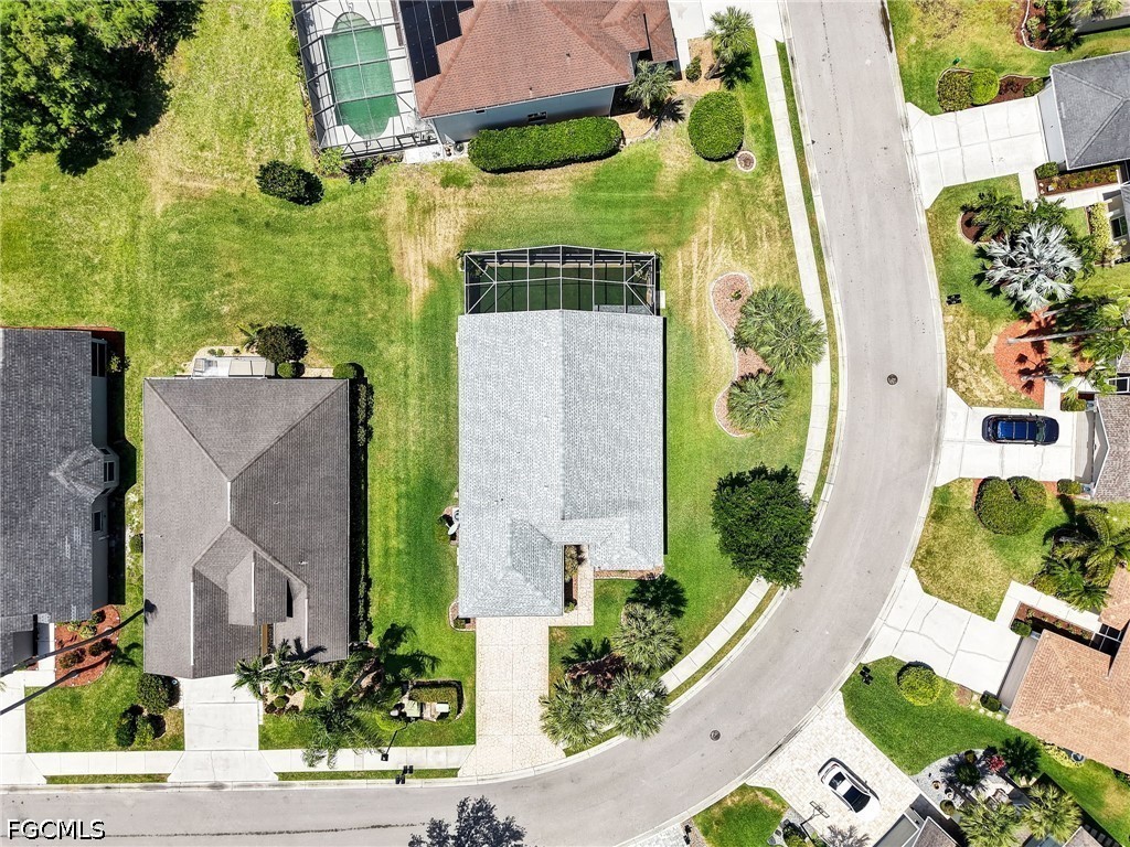3 Bed SingleFamilyResidence for Sale in Stoneybrook, FL — photo 25