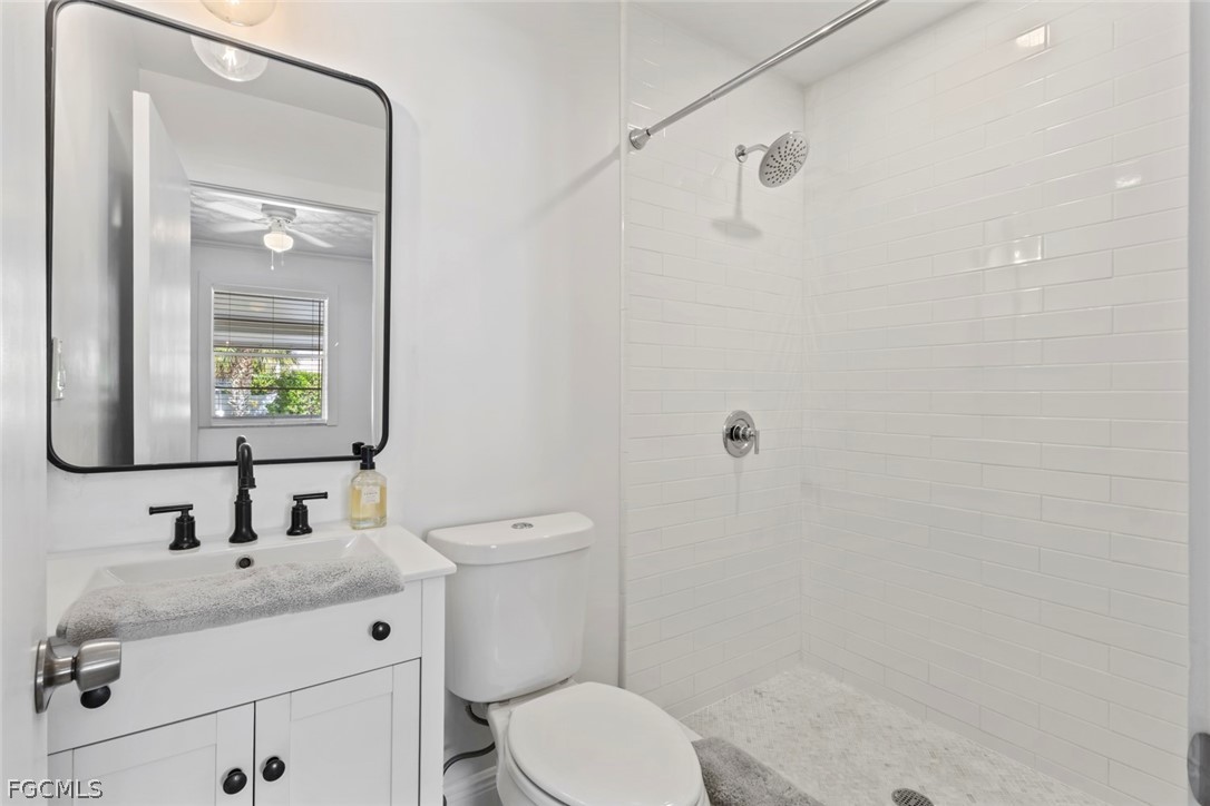 3 Bed SingleFamilyResidence for Sale in Metes And Bounds, FL — photo 25