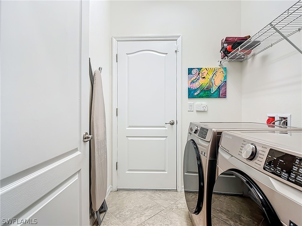 3 Bed SingleFamilyResidence for Sale in Estero, photo 25