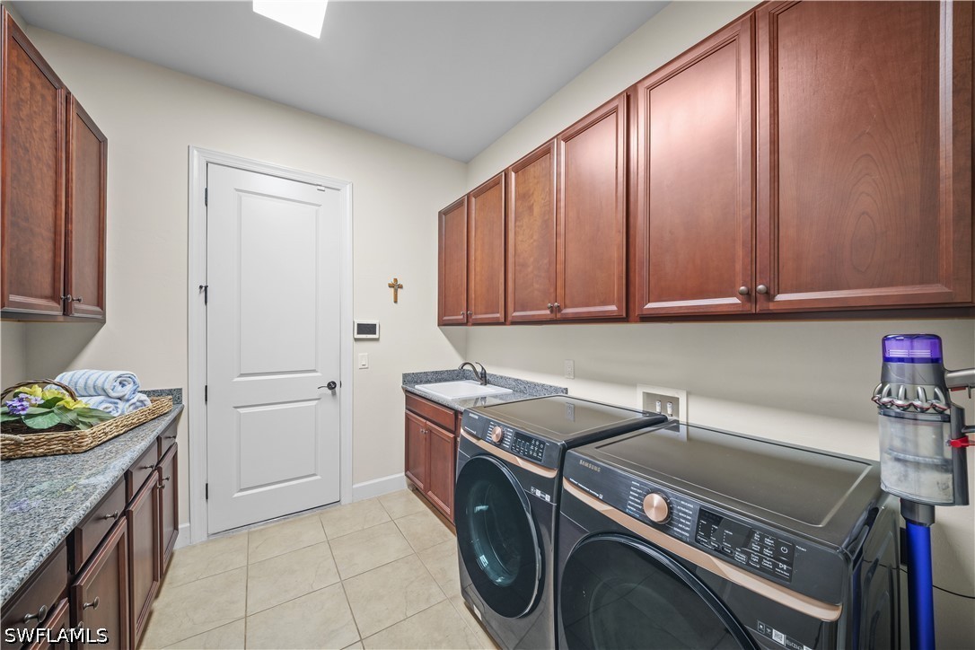 2 Bed Pool Home for Sale in Esplanade, photo 25