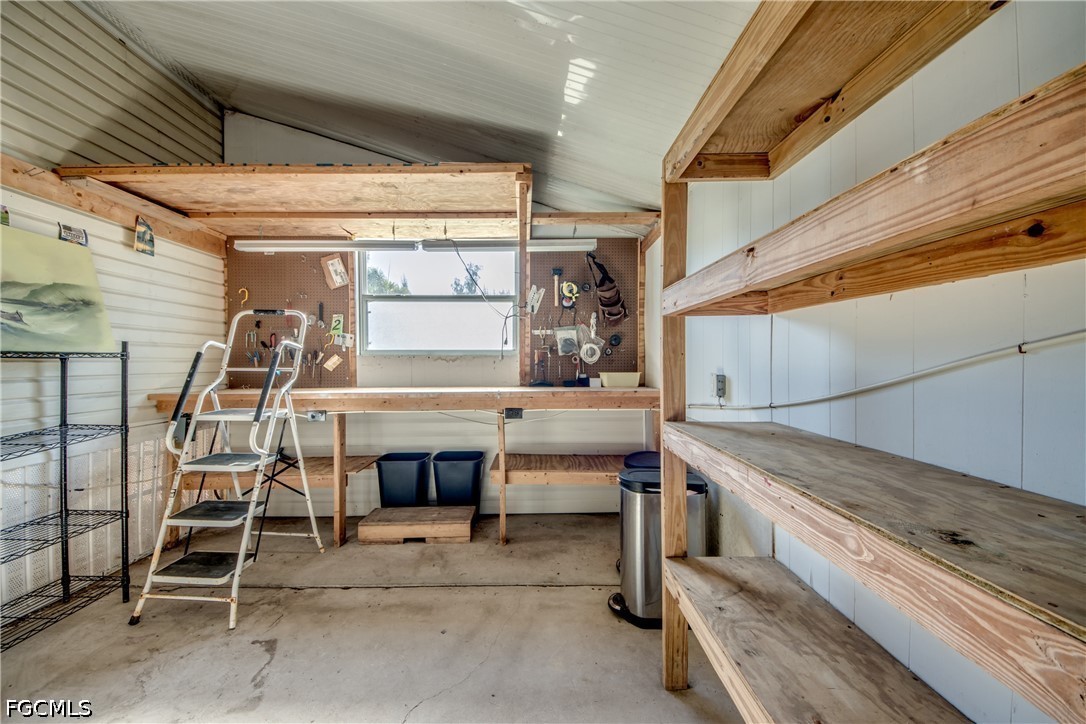 2 Bed ManufacturedHome for Sale in Pine Island Cove, photo 25