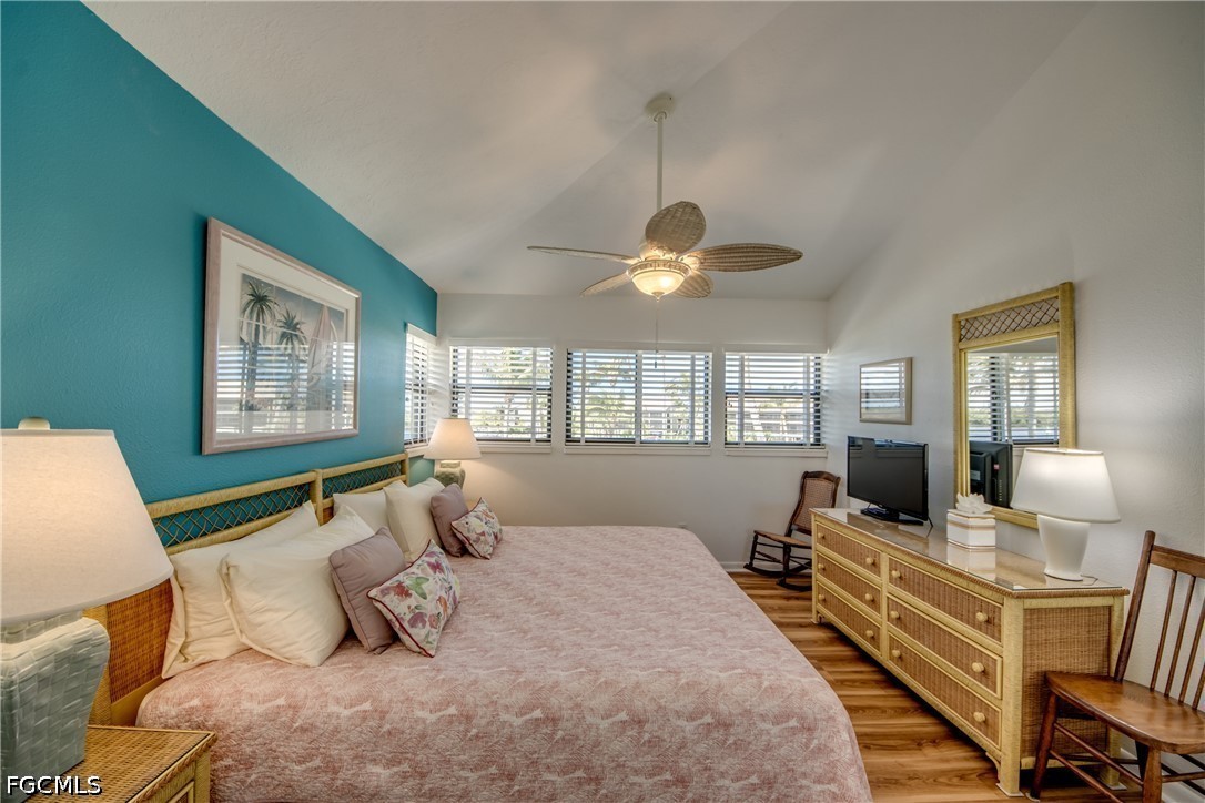 2 Bed Pool Home for Sale in Bokeelia, photo 25