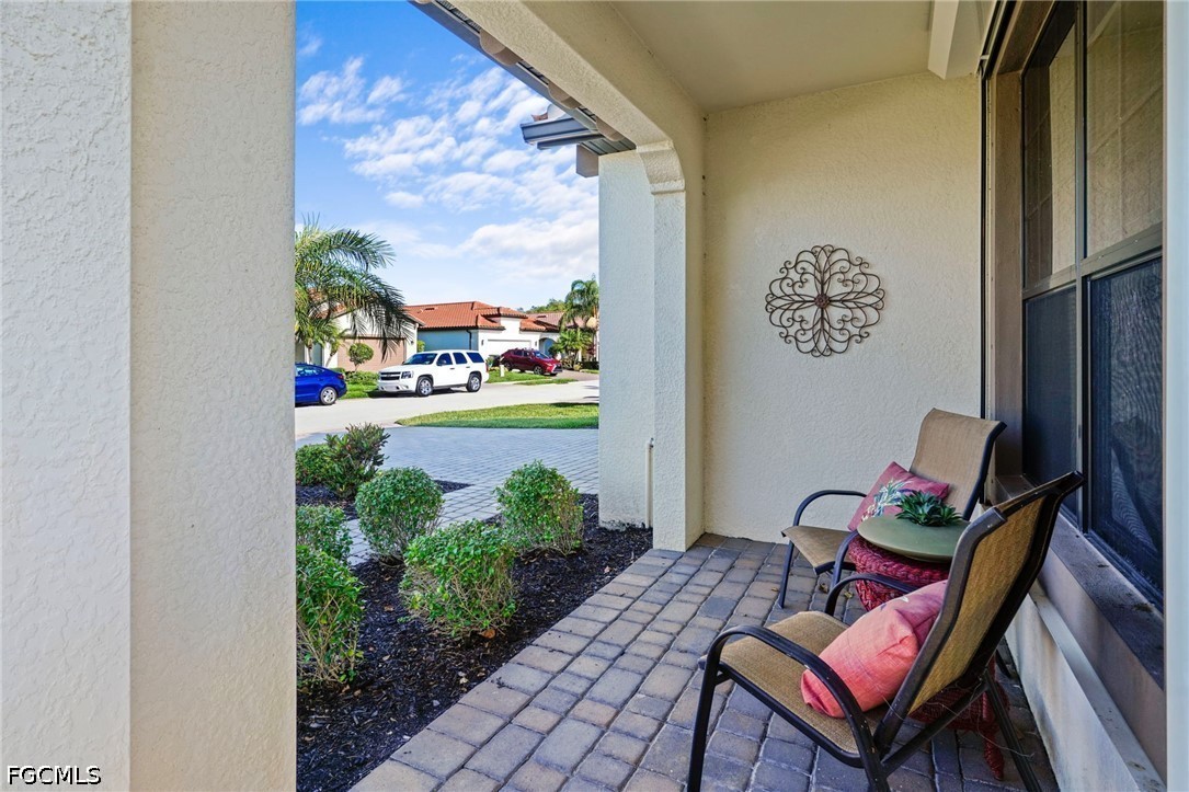 2 Bed Waterfront Home for Sale in Fort Myers, photo 25