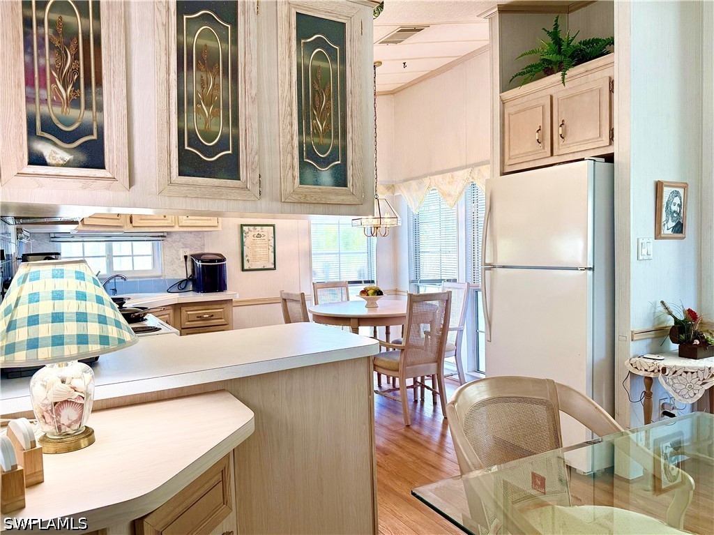1 Bed ManufacturedHome for Sale in Naples, FL, $135,000 — photo 25