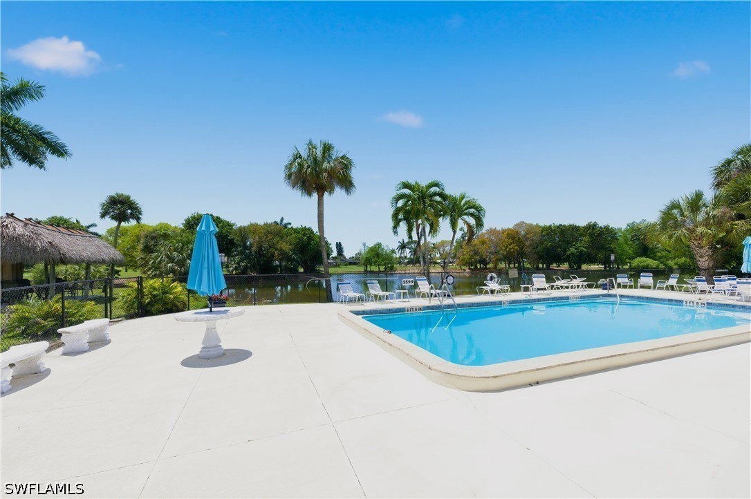 2 Bed Waterfront Home for Sale in Naples, photo 25