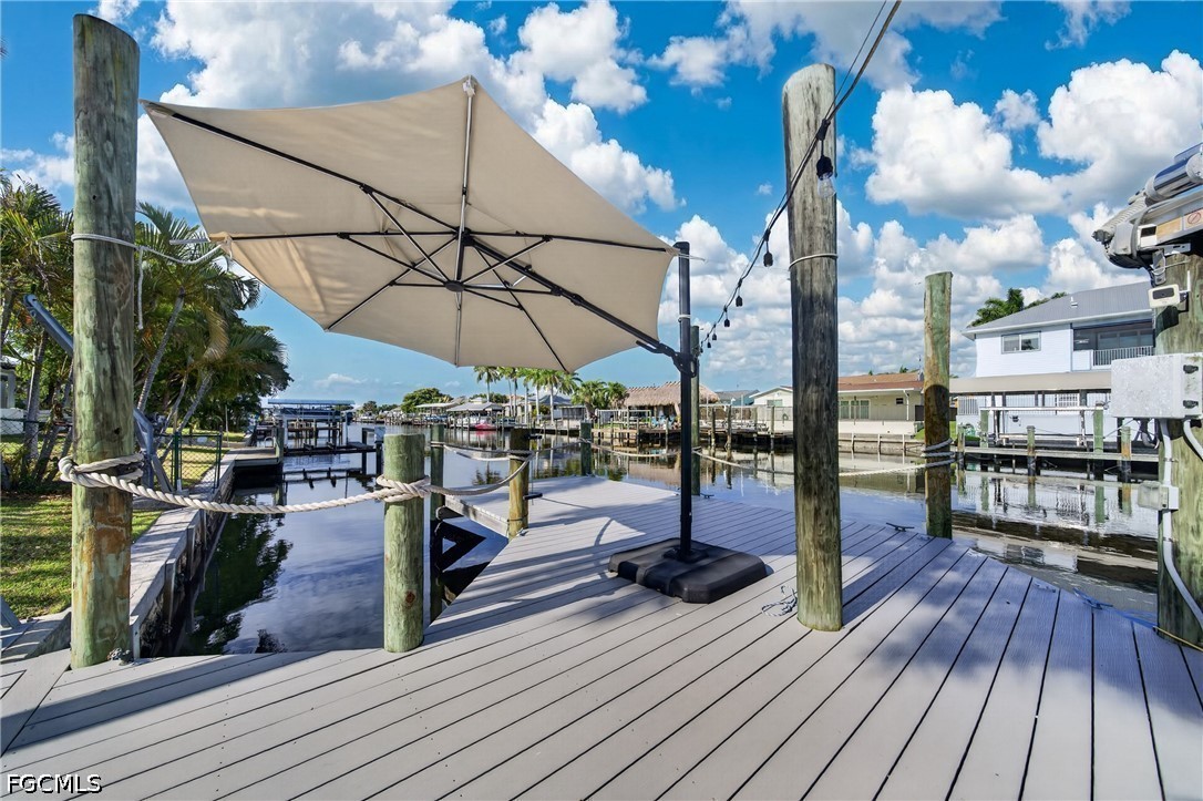 2 Bed Waterfront Home for Sale in Matlacha Isles, FL — photo 25