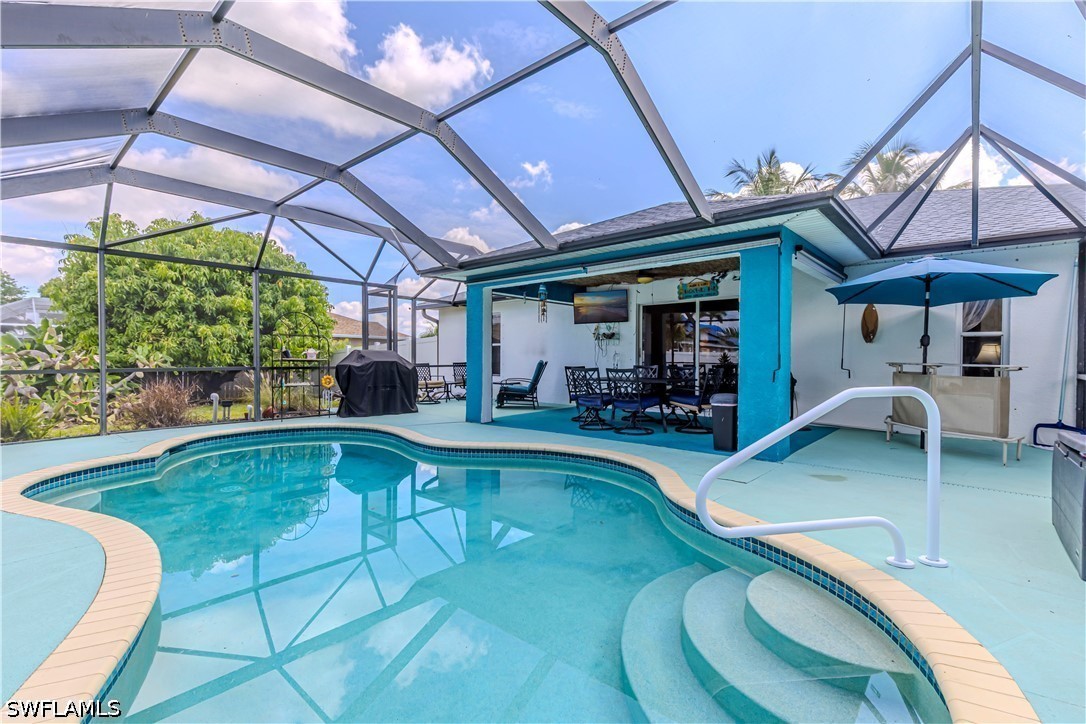 3 Bed Pool Home for Sale in Cape Coral, photo 25