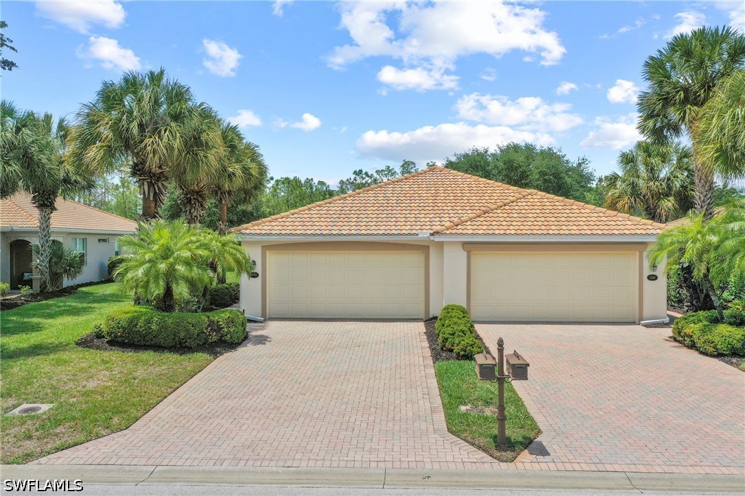 2 Bed Attached for Sale in Bella Terra, FL — photo 25