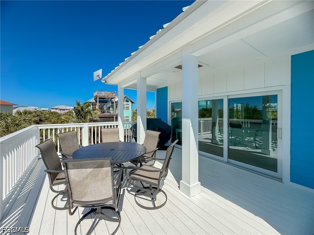 4 Bed Pool Home for Sale in Upper Captiva, photo 25