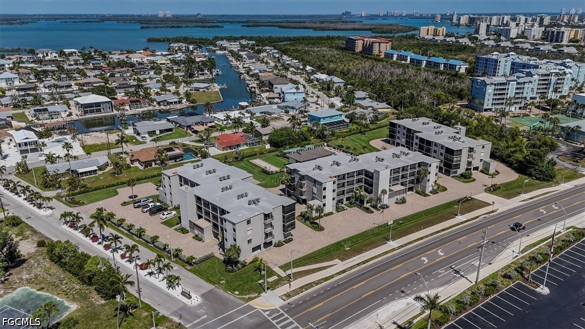 2 Bed Condominium for Sale in Fort Myers Beach, FL, $299,000 — photo 25