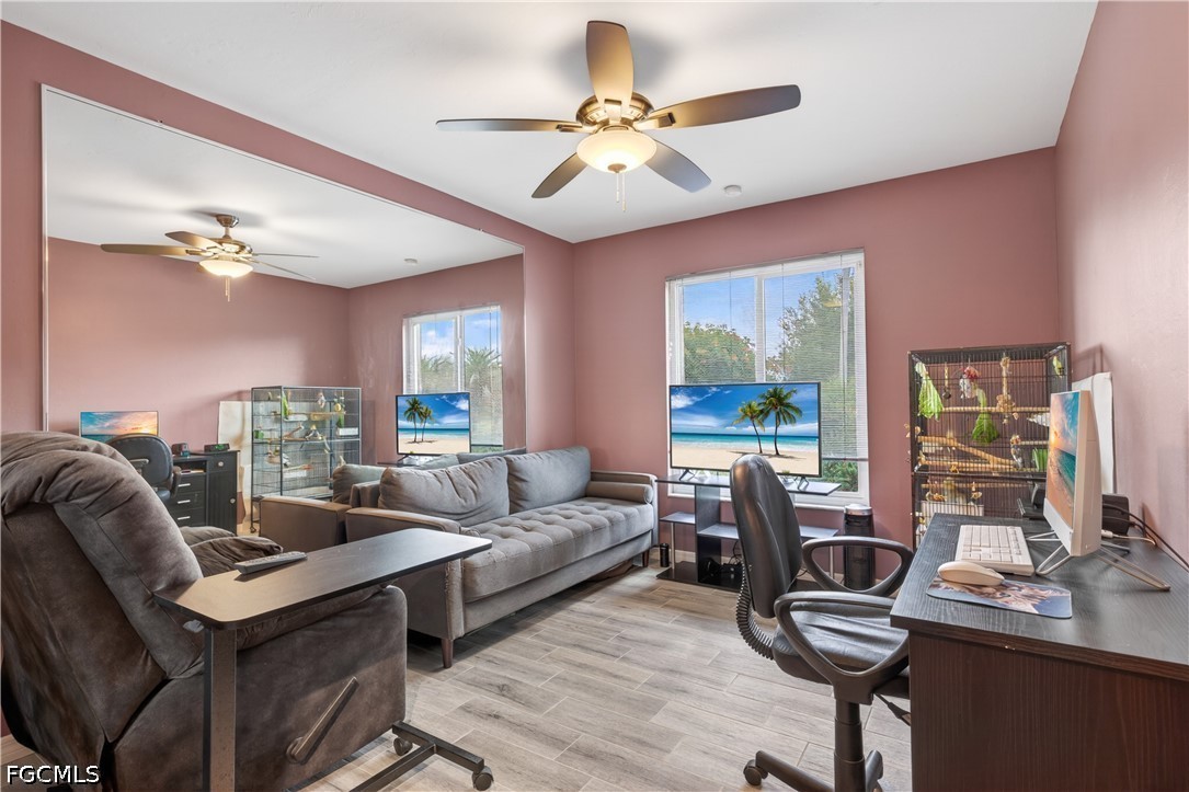 3 Bed Pool Home for Sale in Fort Myers, photo 25