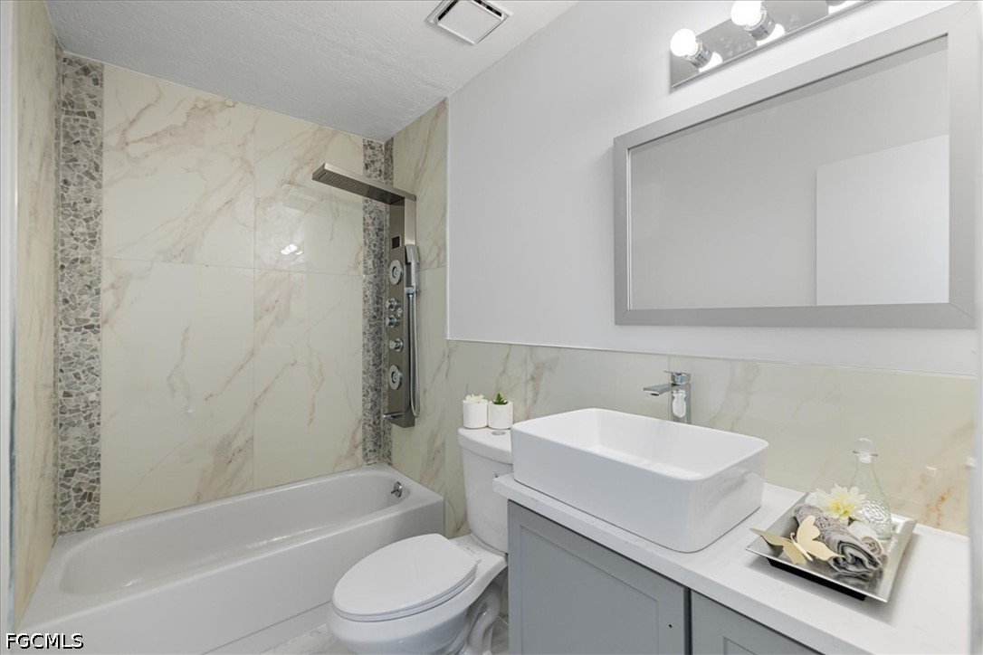 2 Bed Townhouse for Sale in Cape Coral, photo 25