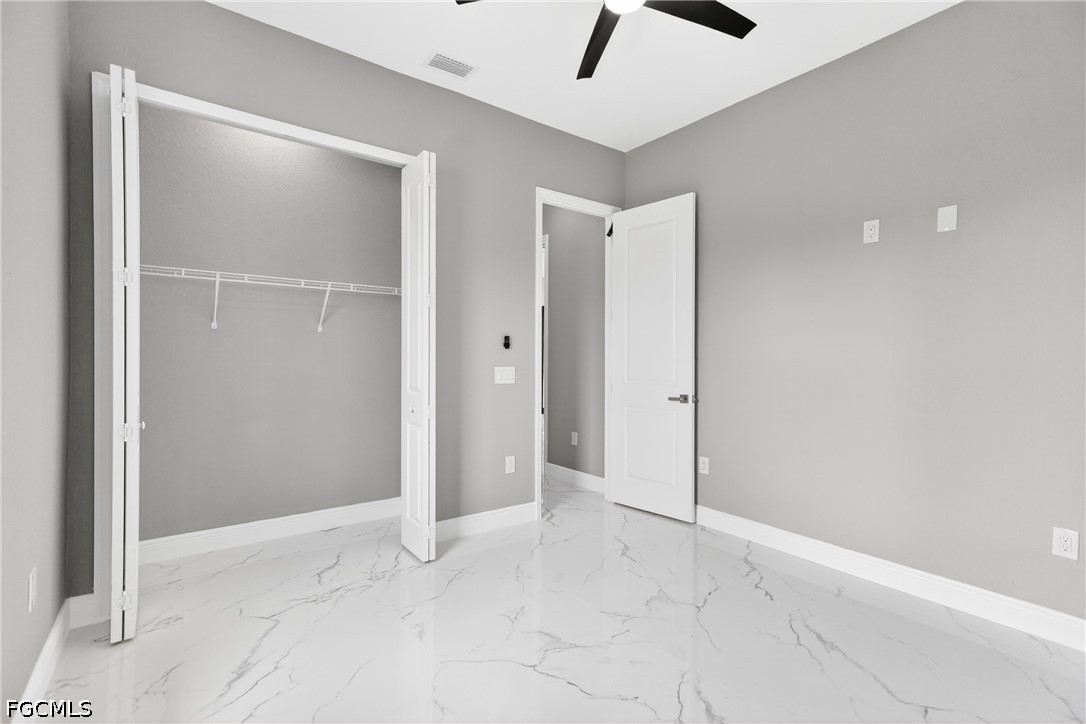 4 Bed SingleFamilyResidence for Sale in Lehigh Acres, photo 25