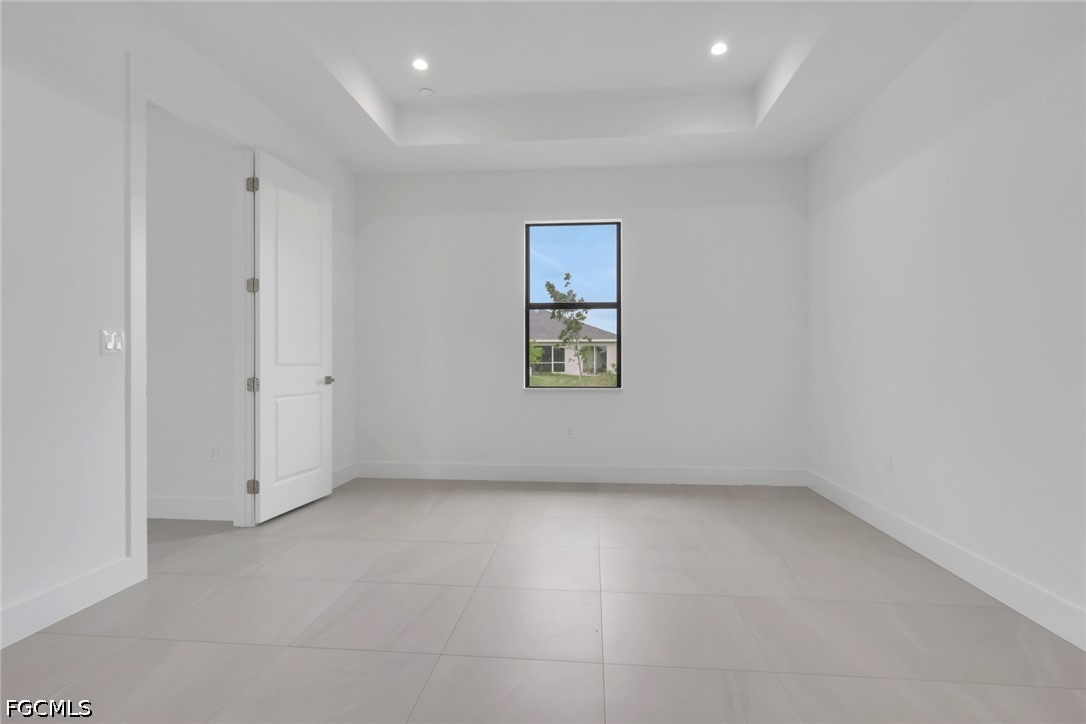 3 Bed SingleFamilyResidence for Sale in Cape Coral, photo 25