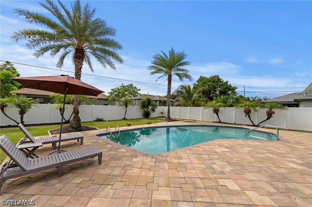 3 Bed Pool Home for Sale in Cape Coral, photo 25