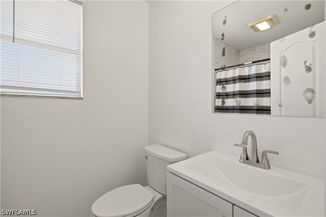 3 Bed SingleFamilyResidence for Sale in Lehigh Acres, photo 25