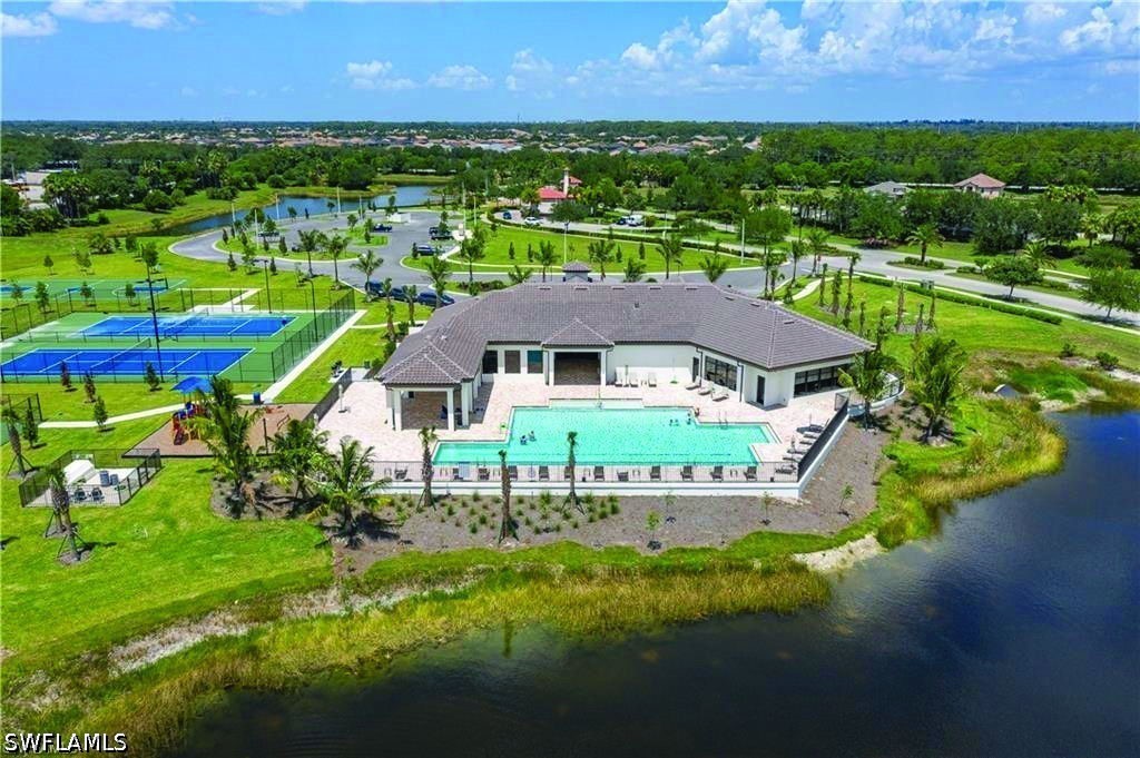 3 Bed Pool Home for Sale in Portico, photo 25