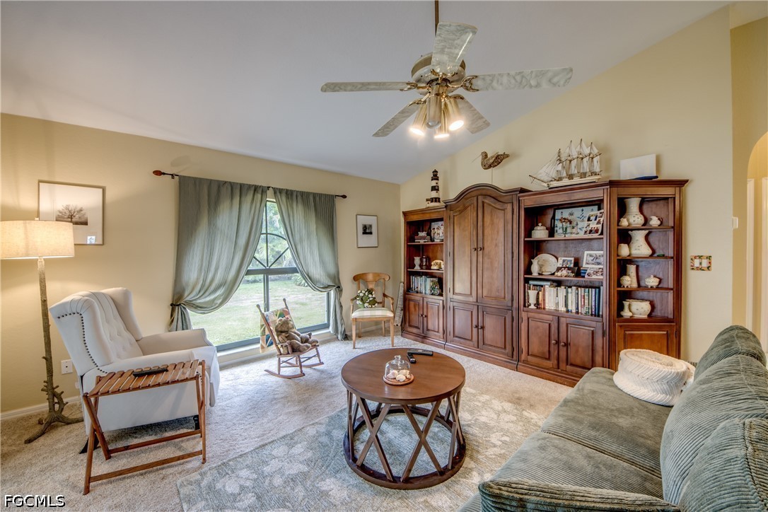 3 Bed SingleFamilyResidence for Sale in Cape Coral, photo 25