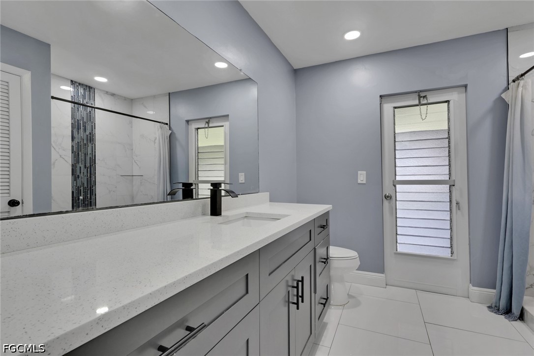 3 Bed SingleFamilyResidence for Sale in Cape Coral, photo 25