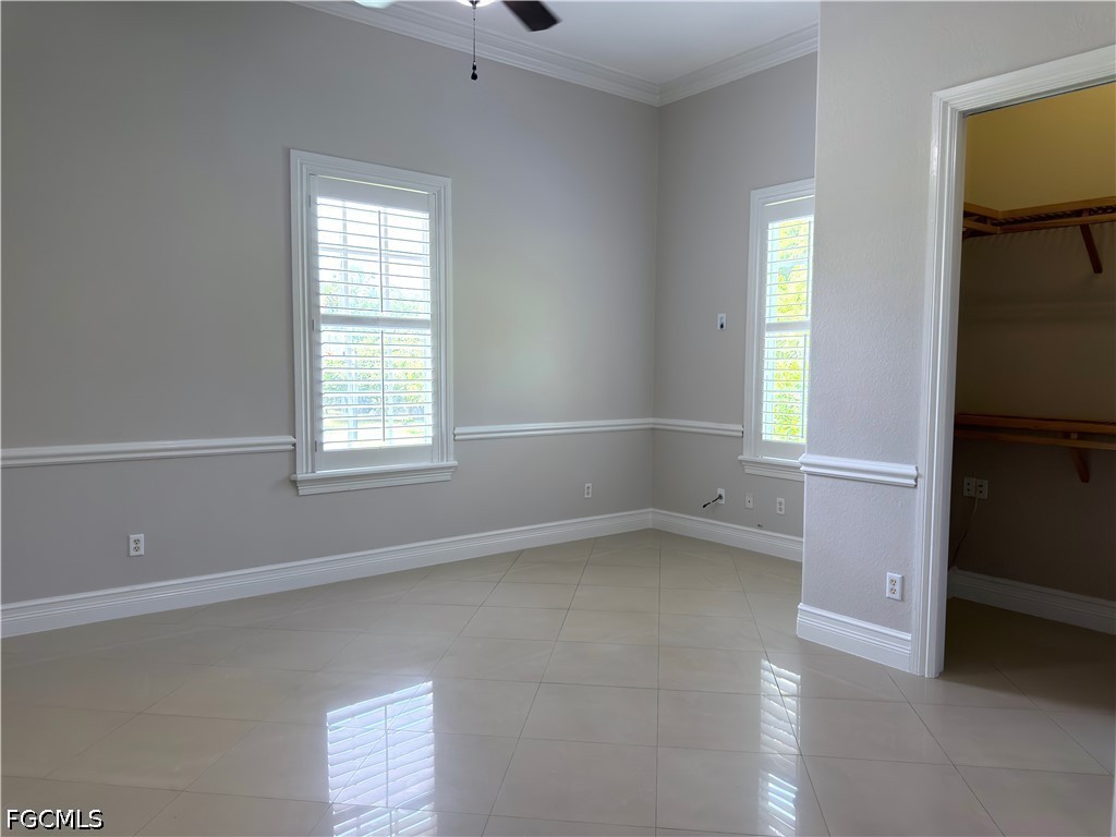 5 Bed SingleFamilyResidence for Sale in Naples, FL — photo 25