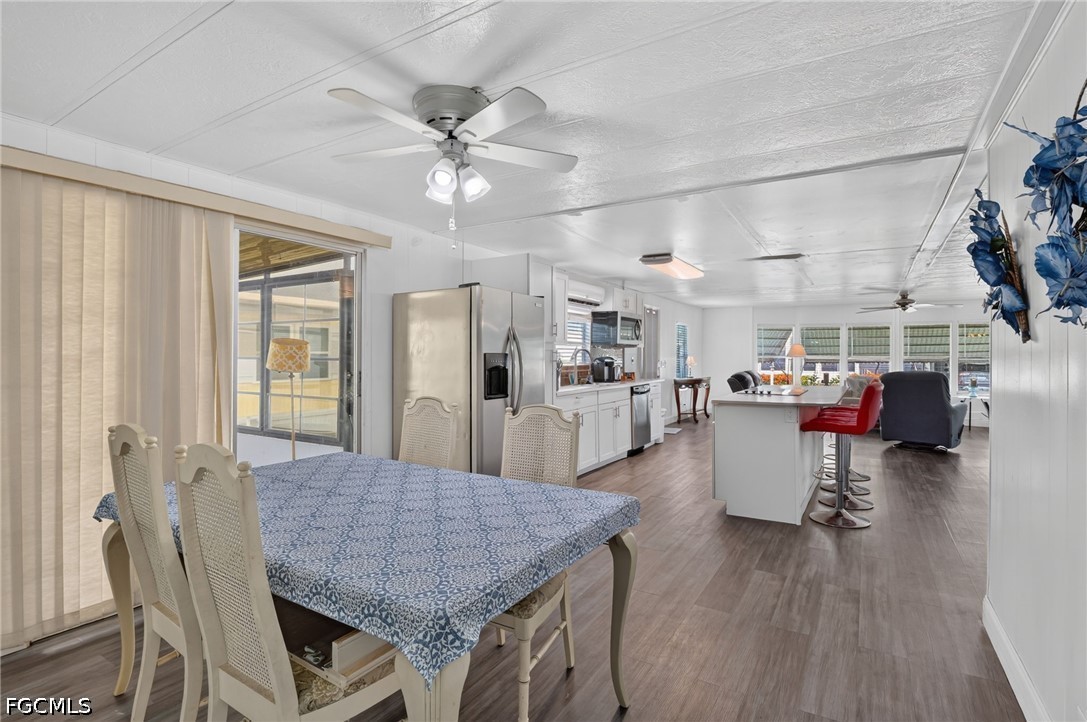2 Bed ManufacturedHome for Sale in Old Bridge Village, FL — photo 25