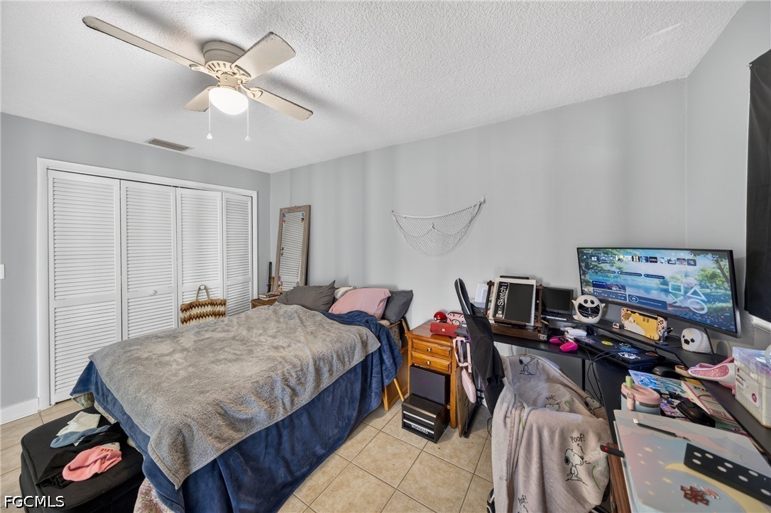 4 Bed Duplex for Sale in Cape Coral, photo 25