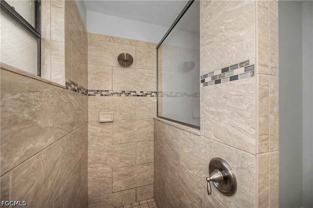 3 Bed SingleFamilyResidence for Sale in Cape Coral, FL — photo 25