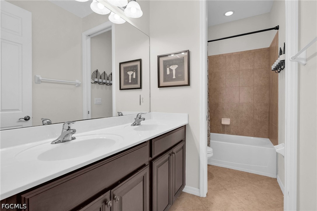 5 Bed Pool Home for Sale in Sandoval, photo 25