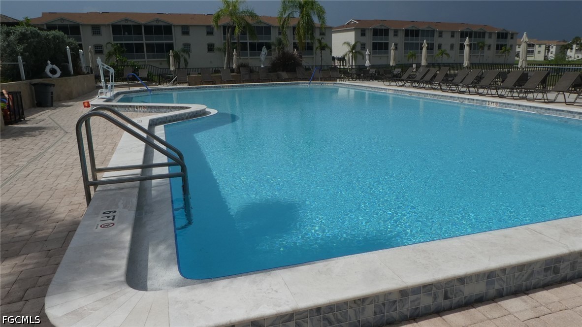2 Bed Condominium for Sale in Fort Myers, FL, $3,000 — photo 25