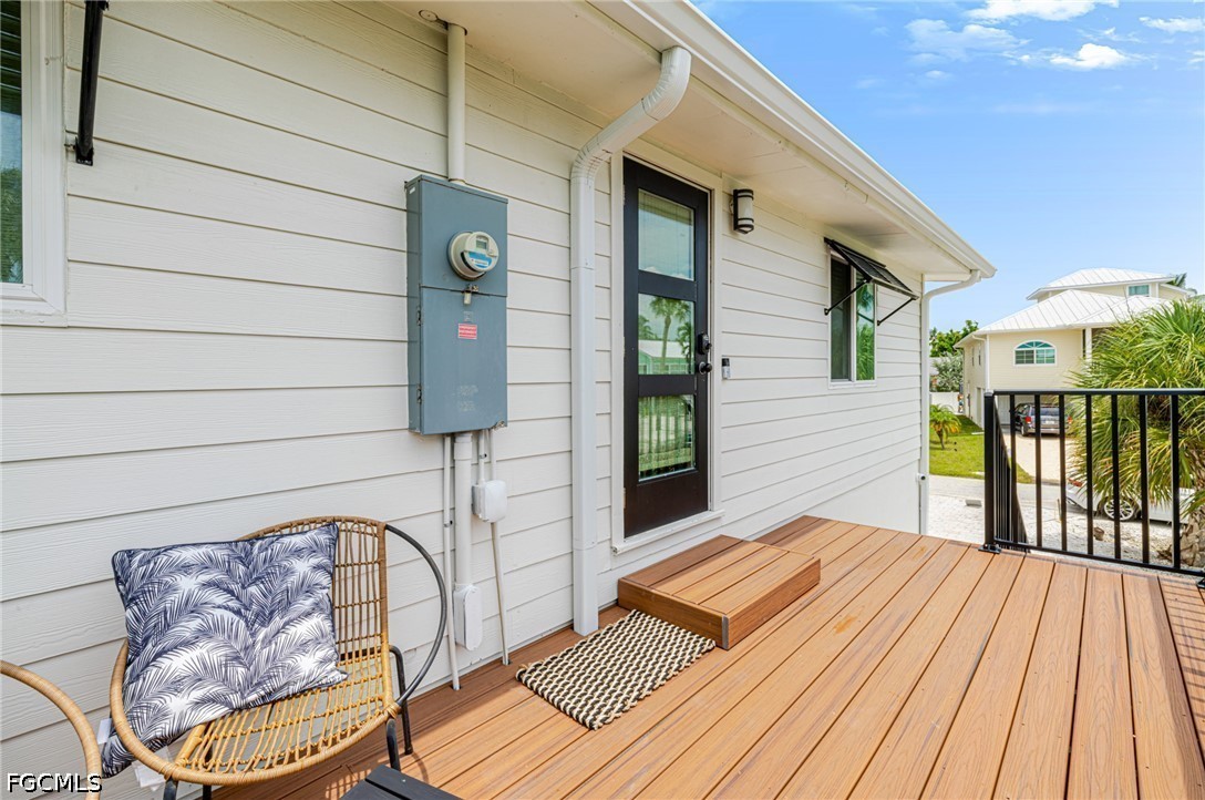 2 Bed SingleFamilyResidence for Sale in Gulf View Plaza, FL — photo 25
