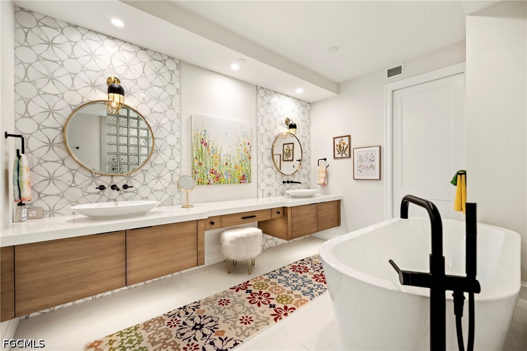 3 Bed Condominium for Sale in Naples, FL, $3,195,000 — photo 25