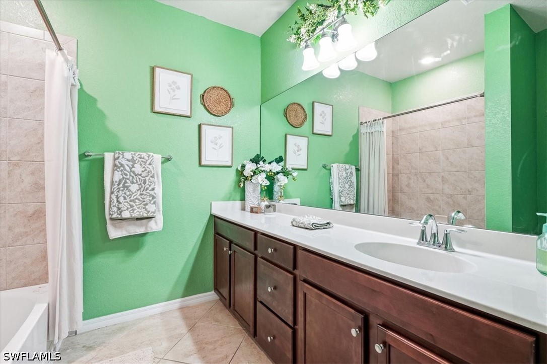3 Bed Townhouse for Sale in Fort Myers, FL, $299,000 — photo 25