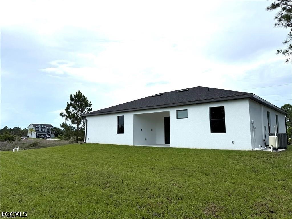 3 Bed SingleFamilyResidence for Sale in Lehigh Acres, FL — photo 25