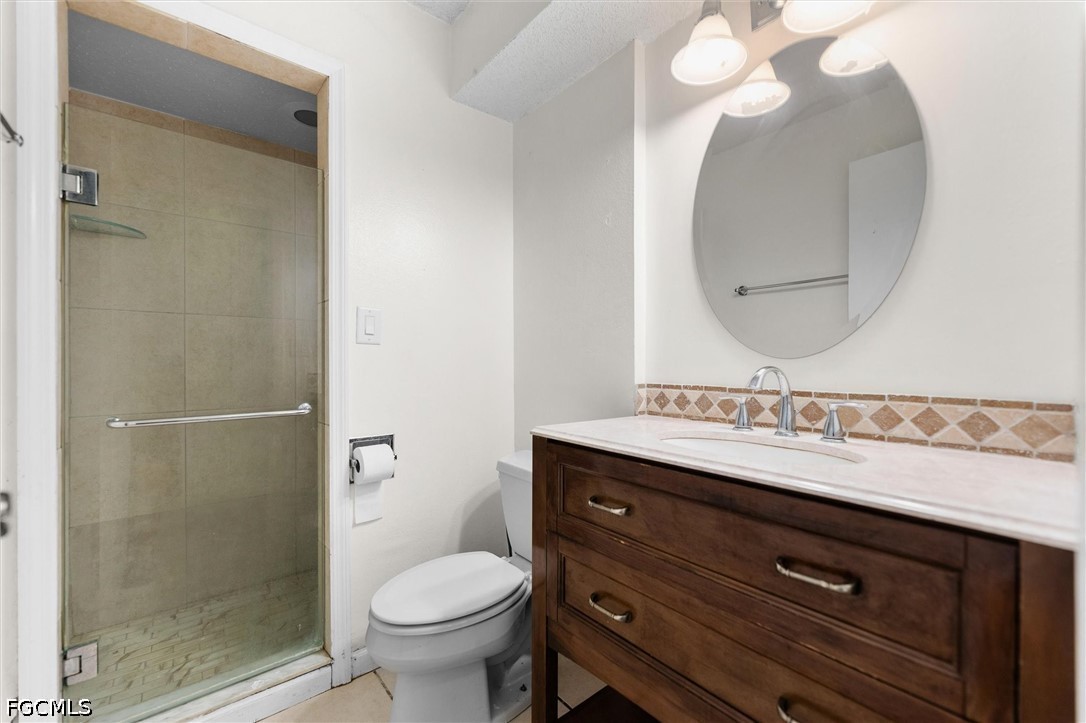 2 Bed SingleFamilyResidence for Sale in Lehigh Acres, photo 25